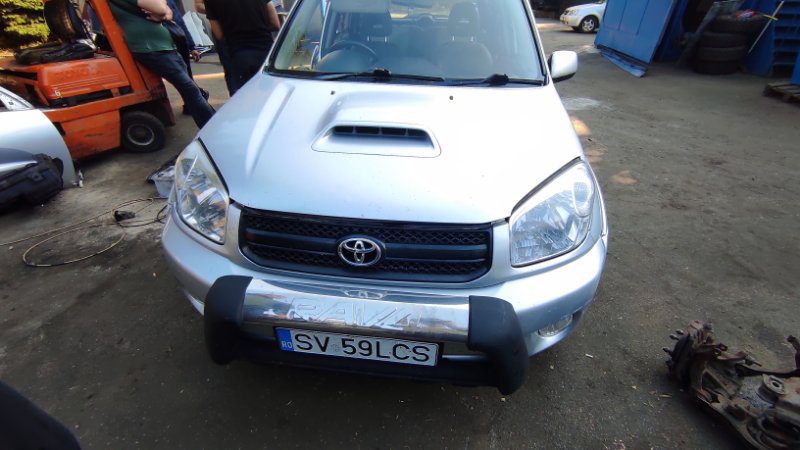 Toyota RAV4 (2000-2005)