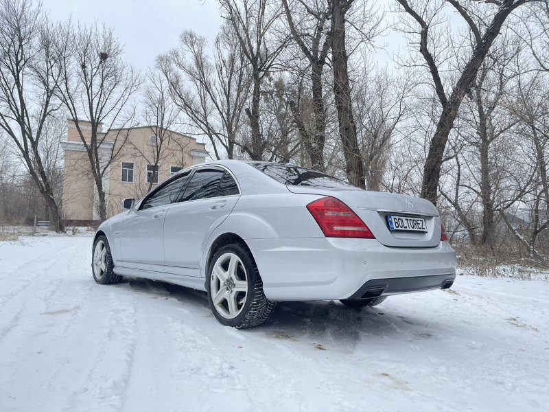 Mercedes W221 (2005-2009-2013)