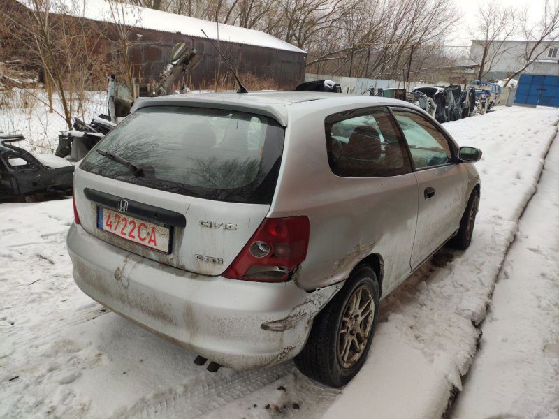 Honda Civic (2000-2005)