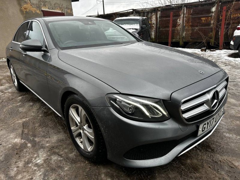 Mercedes W213 (2016-…)