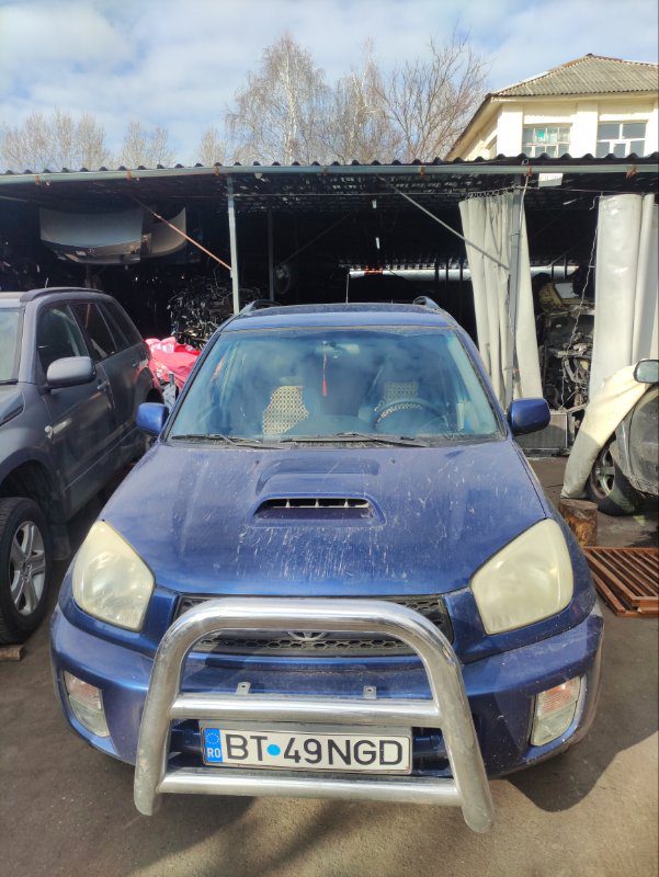 Toyota RAV4 (2000-2005)