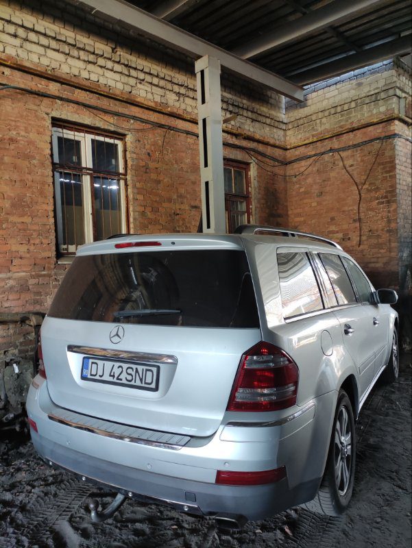 Mercedes X164 GL (2006-2012)
