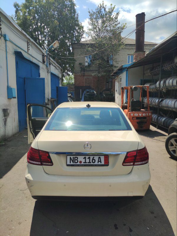 Mercedes W212 E Class (2009-2011-2016)