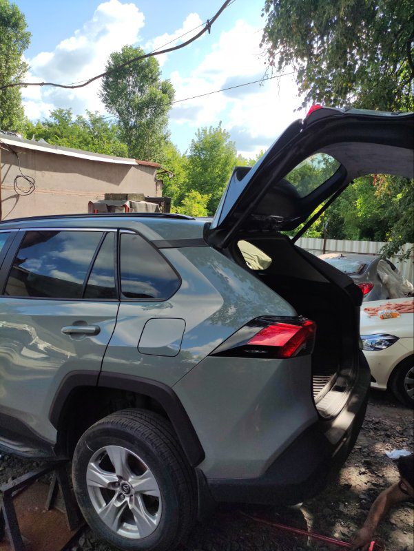 Toyota RAV4 (2018-2024)