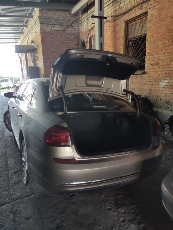 Volkswagen Passat B8 (2016-2022)