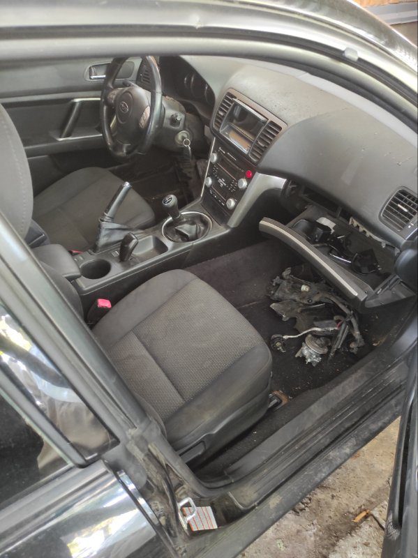 Subaru Legacy (2004-2009)