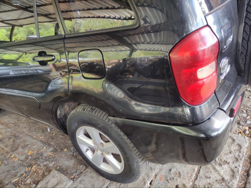 Toyota RAV4 (2000-2005)
