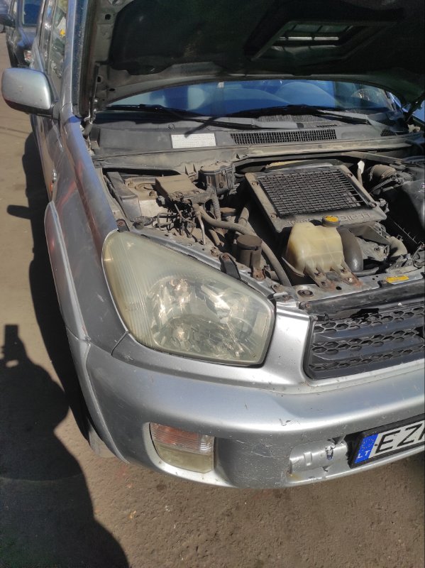 Toyota RAV4 (2000-2005)