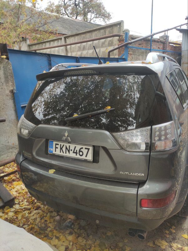 Mitsubishi Outlander XL (2005-2009)