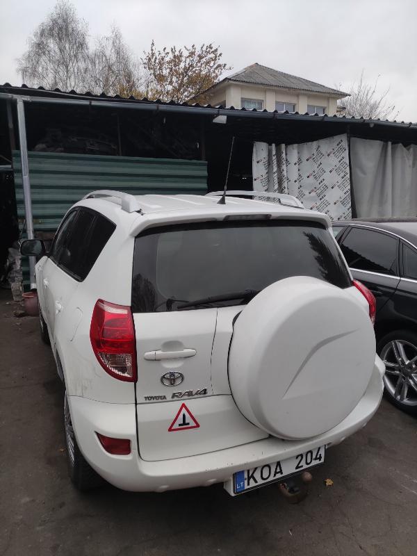 Toyota RAV4 (2006-2011)