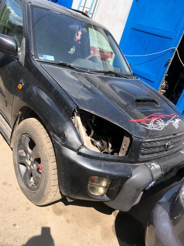 Toyota RAV4 (2000-2005)