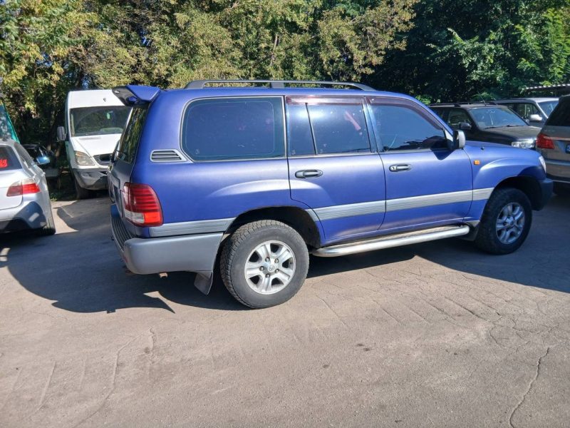 Toyota Land Cruiser (2002-2005)