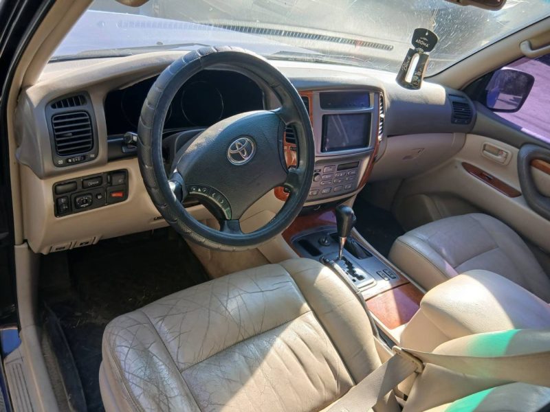 Toyota Land Cruiser (2002-2005)