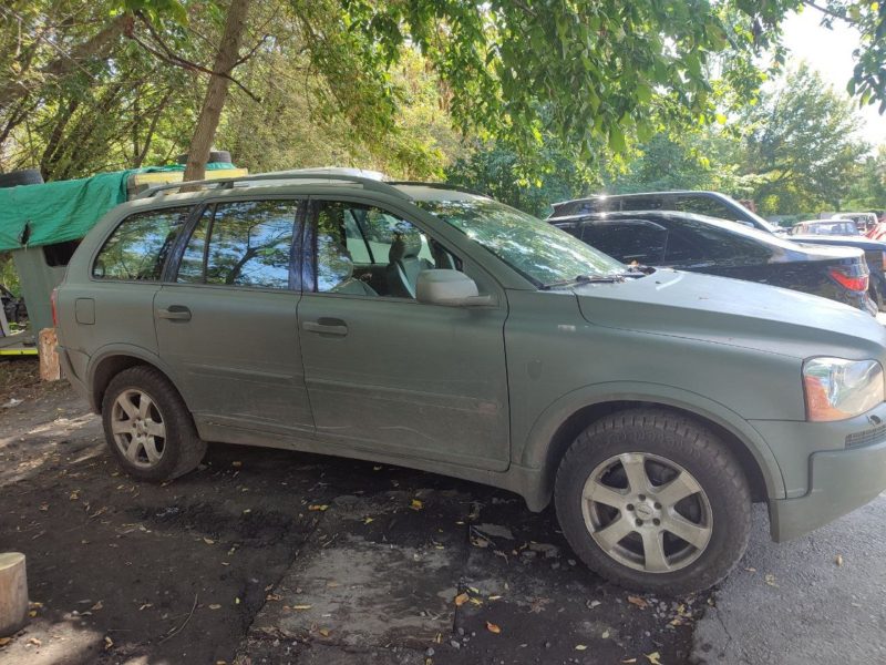 Volvo XC90 (2002-2006)