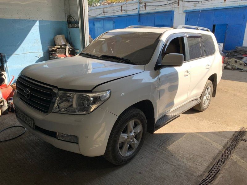 Toyota Land Cruiser (2007-2012)