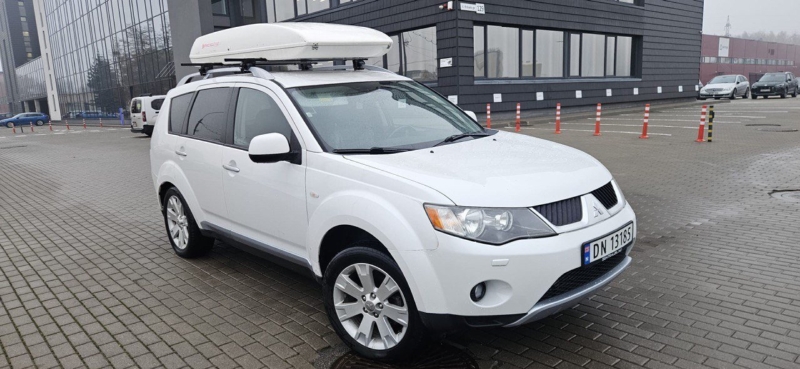Mitsubishi Outlander XL (2005-2009)