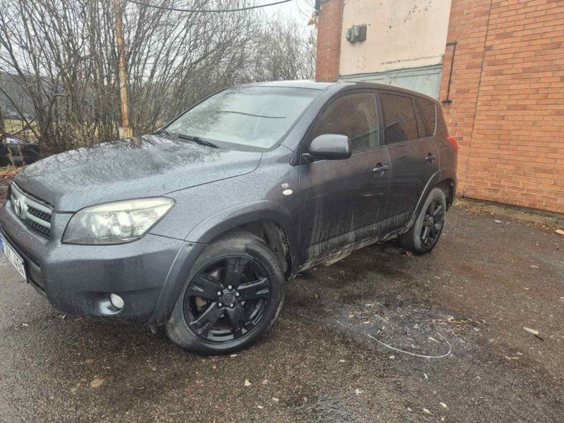 Toyota RAV4 (2006-2011)