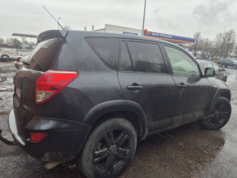Toyota RAV4 (2006-2011)