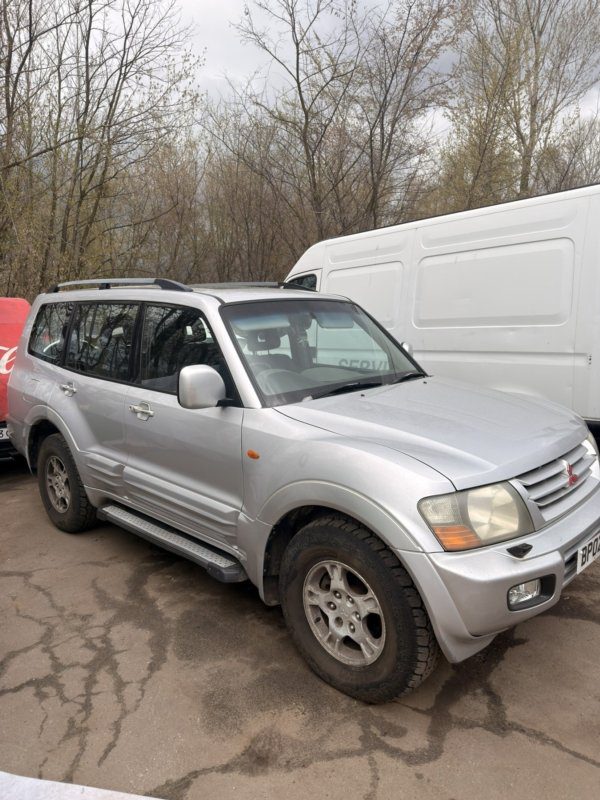 Mitsubishi Pajero (1999-2006)