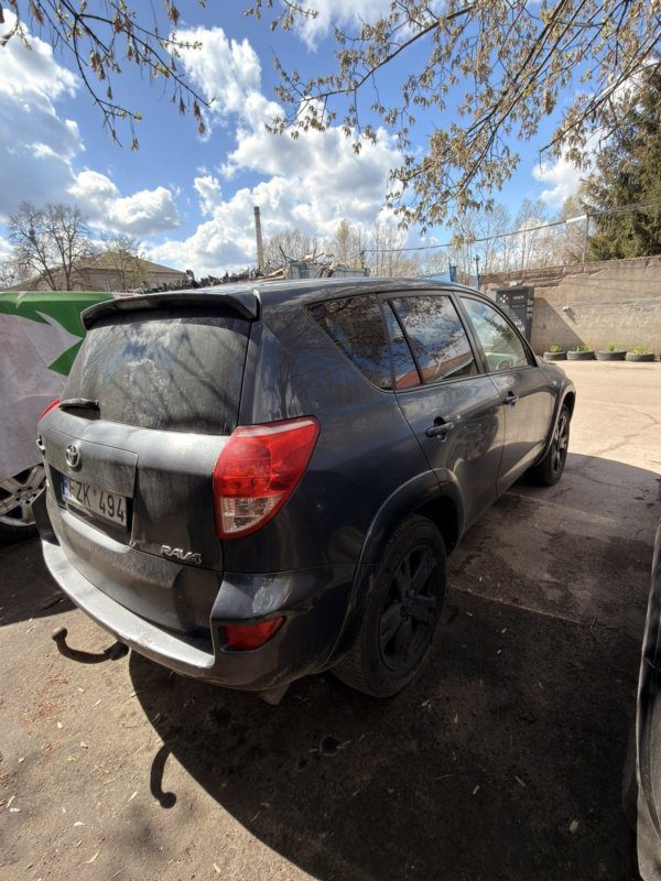 Toyota RAV4 (2006-2011)