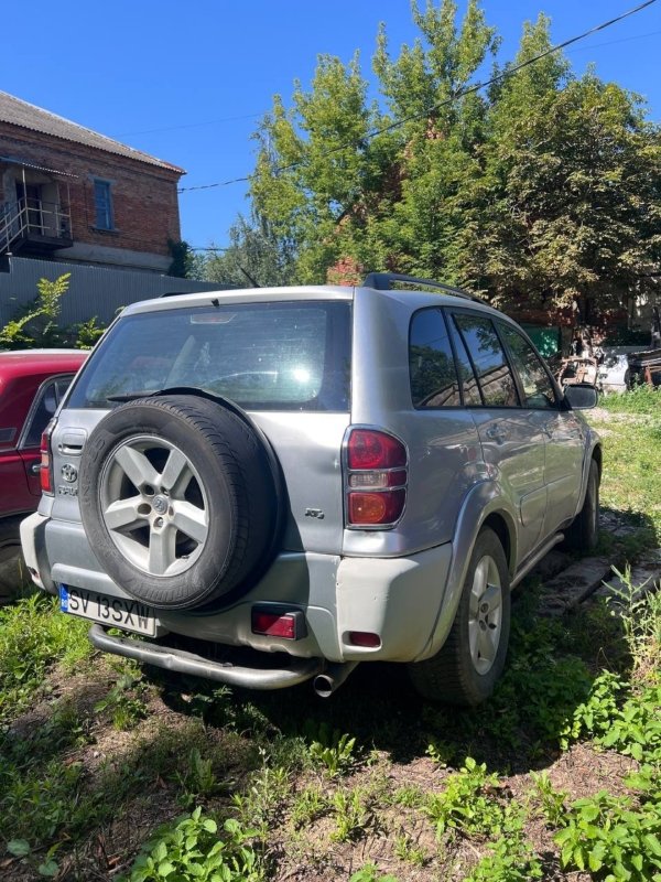 Toyota RAV4 (2000-2005)