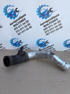Патрубок повітряного фільтра