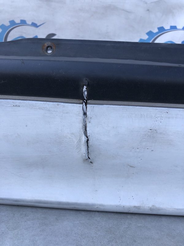 Амортизатор задній